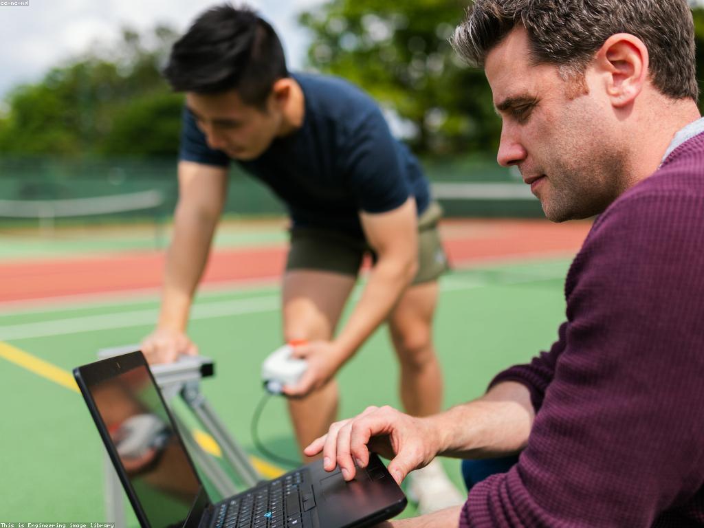 ការវិភាគព័ត៌មានកីឡាអនឡាញ